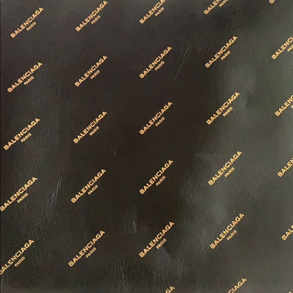 Balenciaga All Over Logo Pouch - Picture 6 of 10